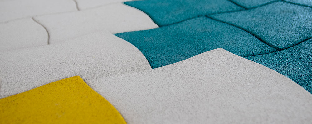 stilum Designpflaster mit verschiedenen Höhen und Farben